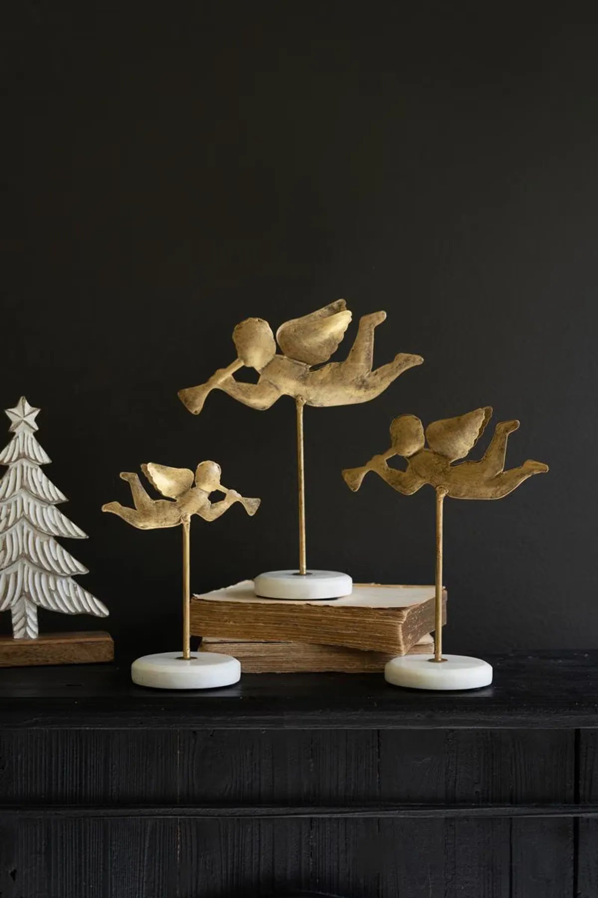 Table Top Angels on Metal Base