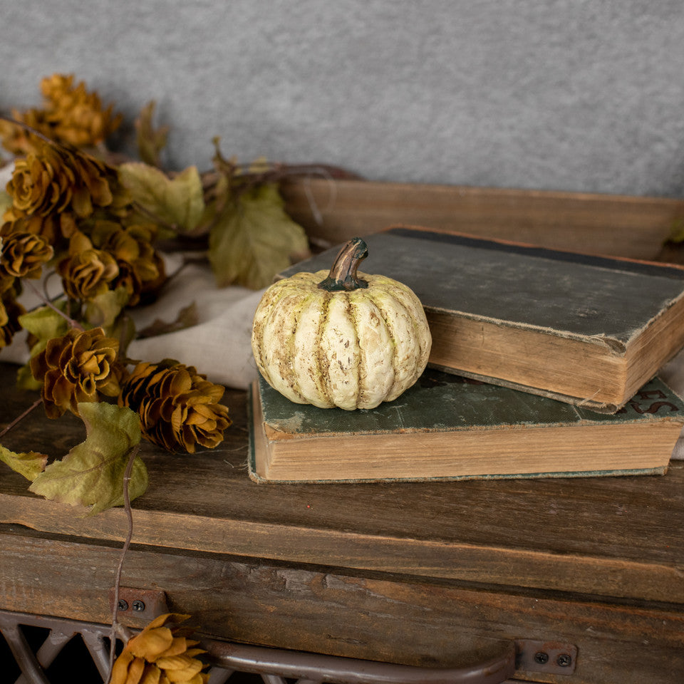 2.75" White Short Pumpkin