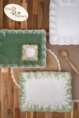 Fluttered Rectangle Tray
