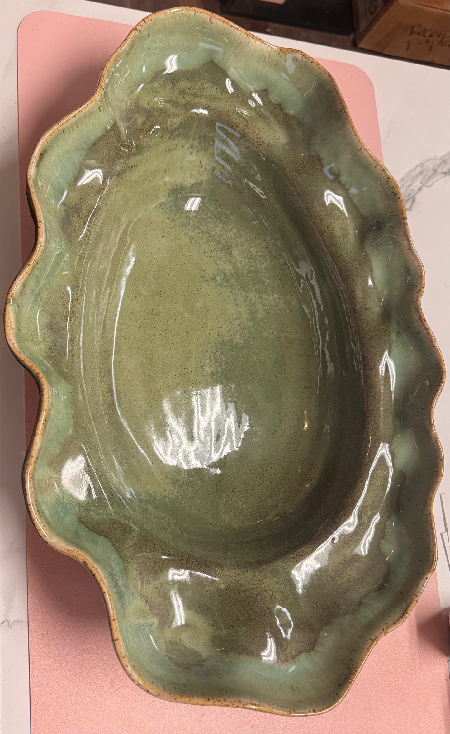 Grande Oval Centerpiece