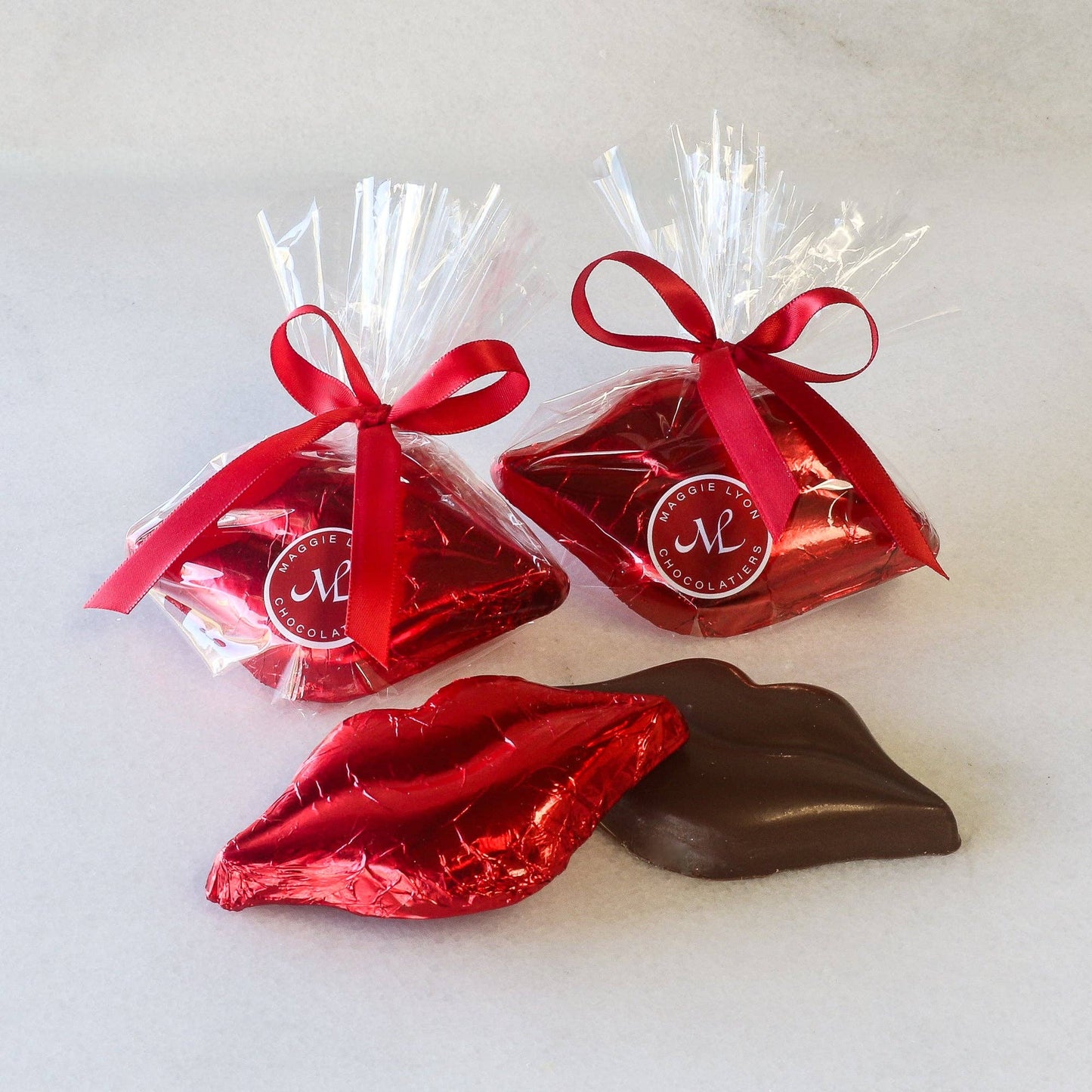 Solid Milk Chocolate Lips 1.5oz