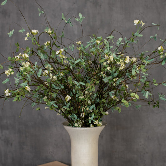 37" Boxwood & Cream Wildflower Bush