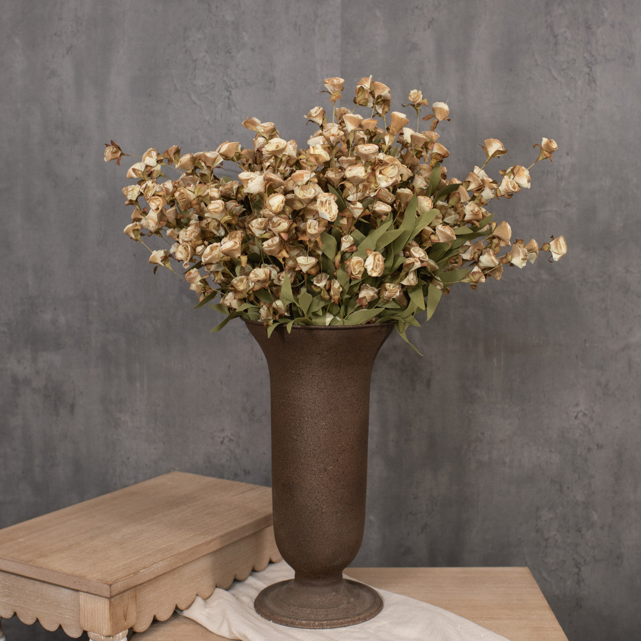 22.5" Wild Flower Bush