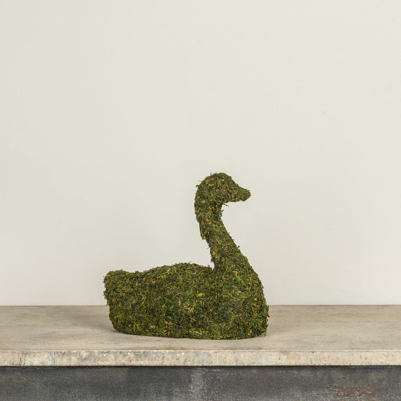 9.5" Moss Swan