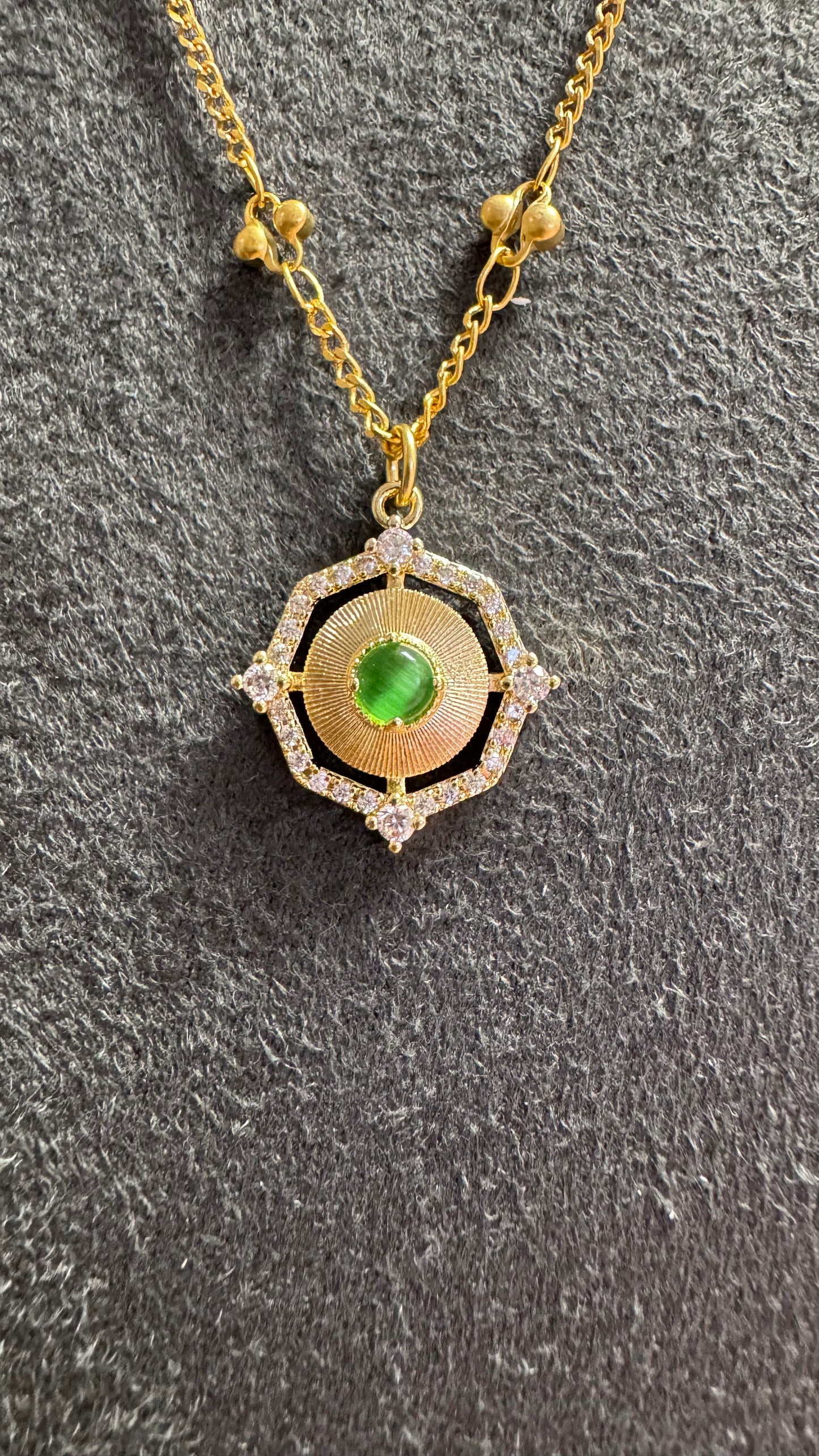 Green Disc & Rhinestone Necklace