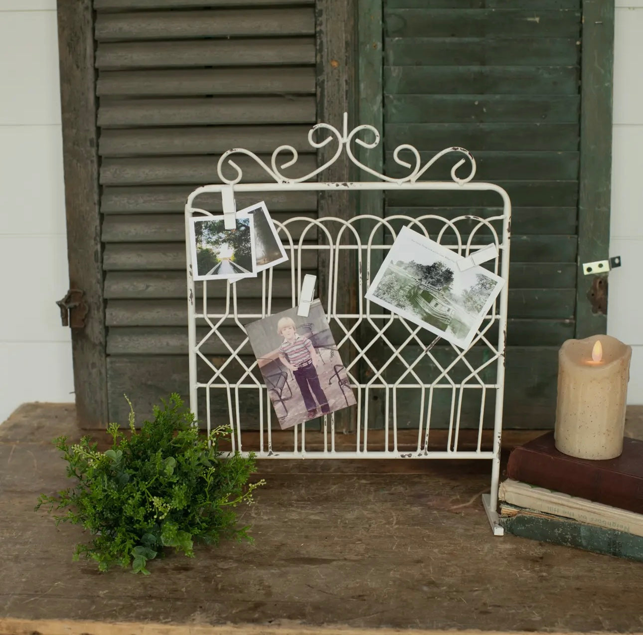 18" White Tabletop Gate