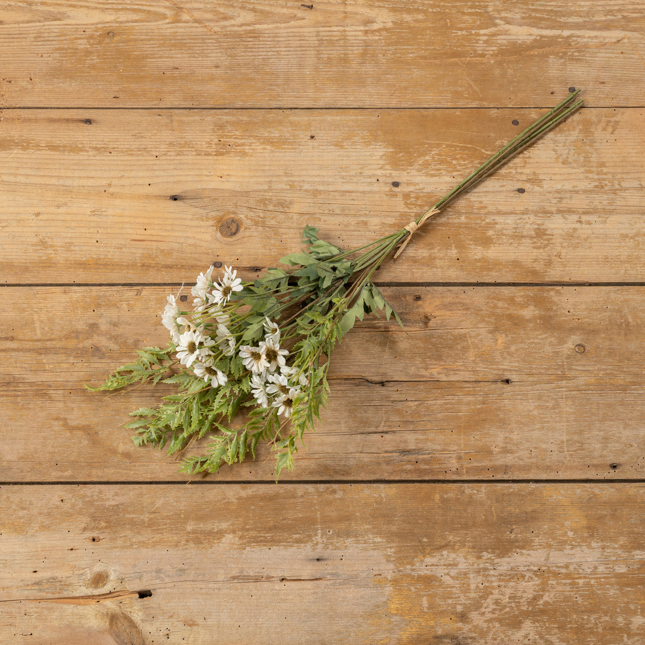26.25" Cream Daisy Bush