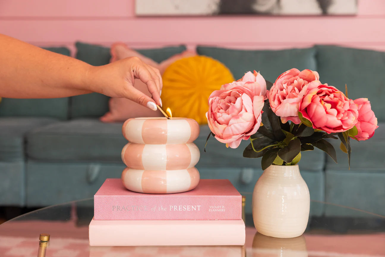 Bridgewater Bubble Check Candle