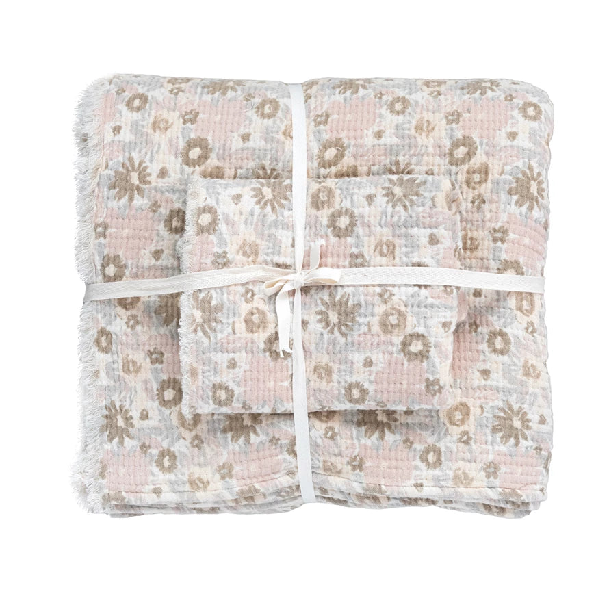 Soft Floral Bedding Set