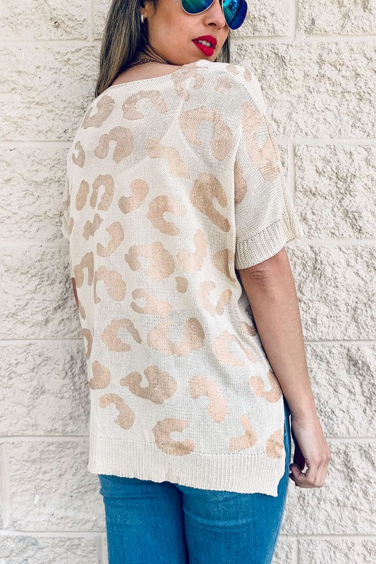 Ivory & Gold Short Sleeve Top