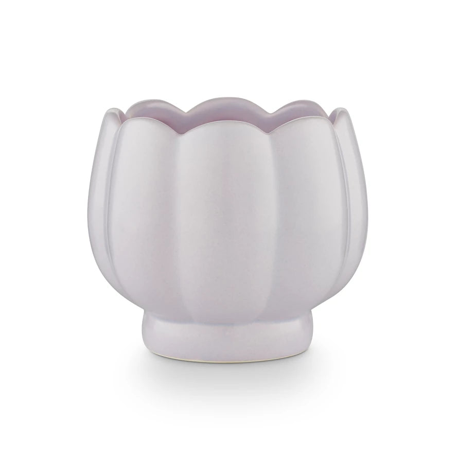 7.8oz. Petal Ceramic Candle
