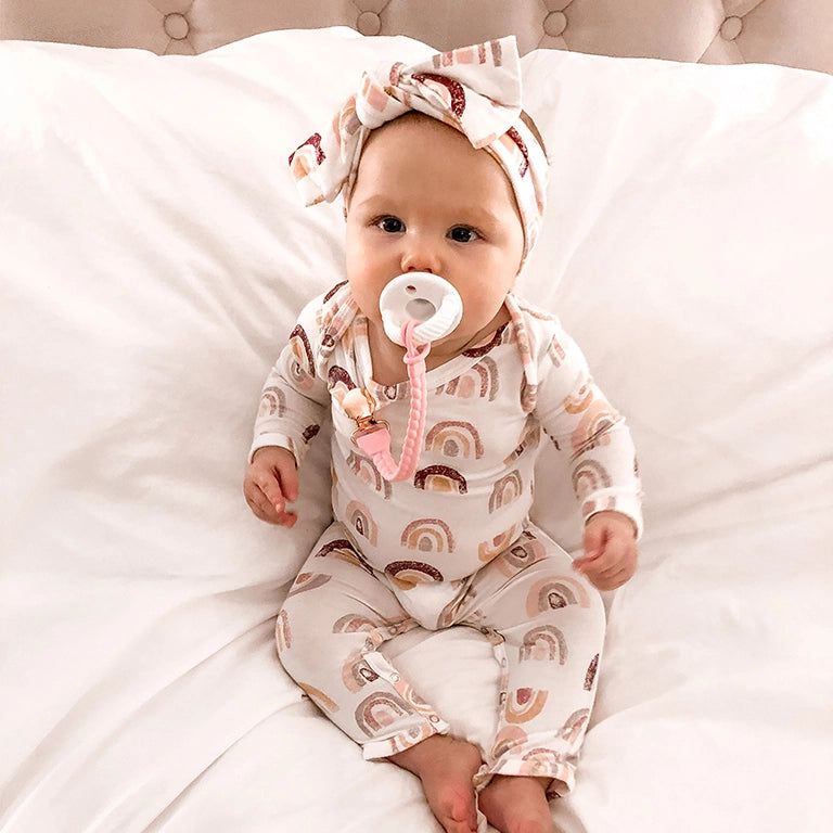Sweetie Strap Pacifier Clip