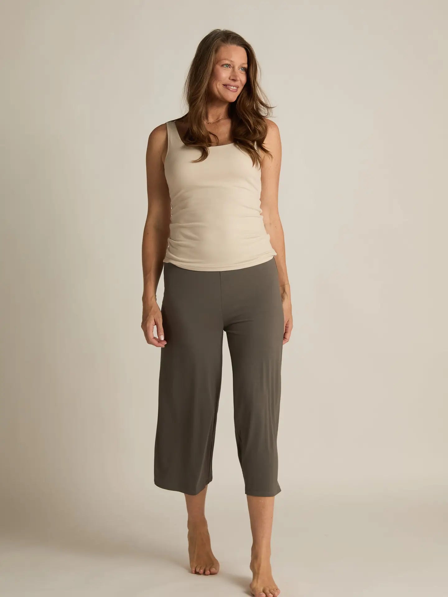 Wide-Leg Capri Pant