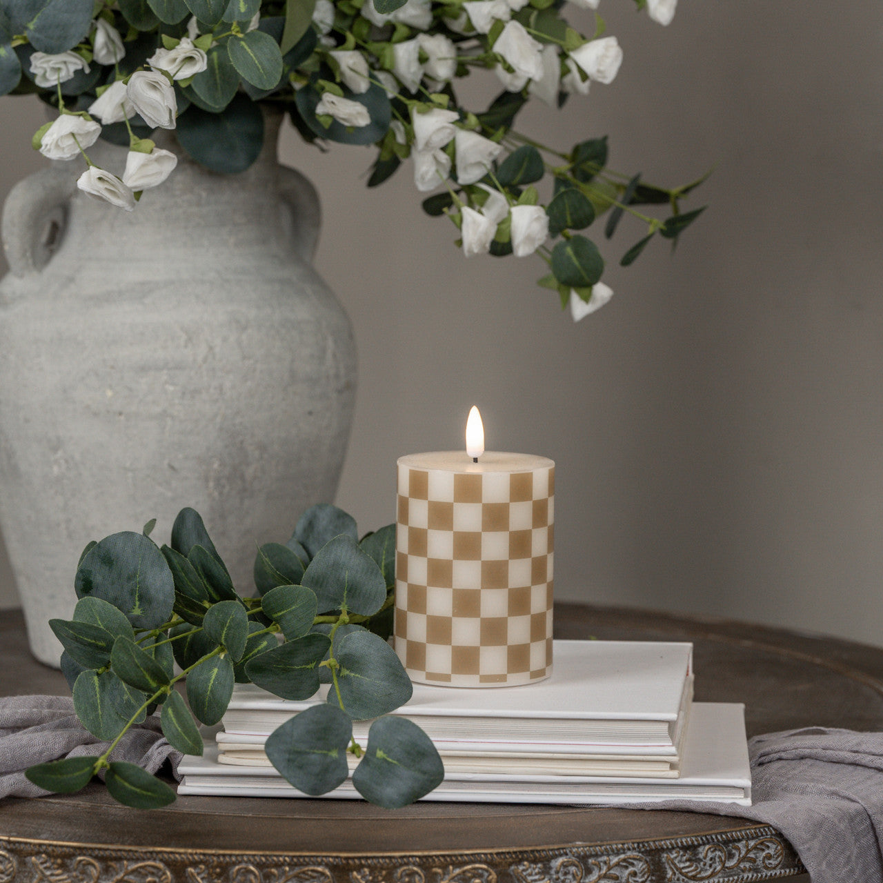 Gold Checkered 3D Flame Pillar Candle
