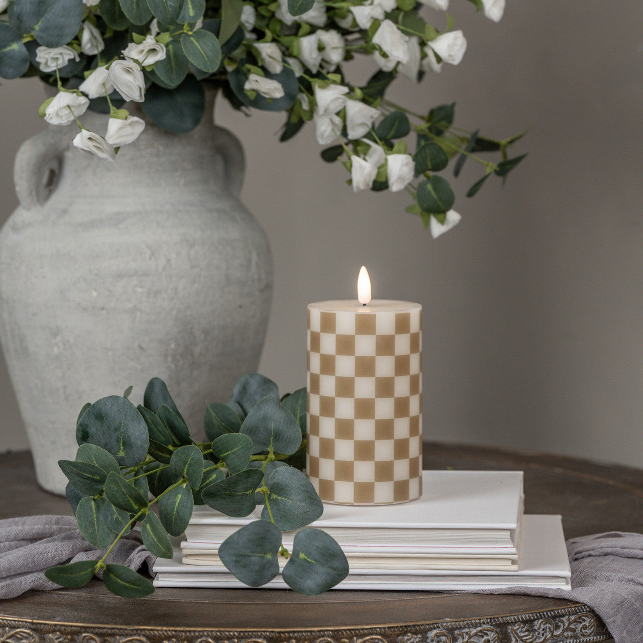 Gold Checkered 3D Flame Pillar Candle