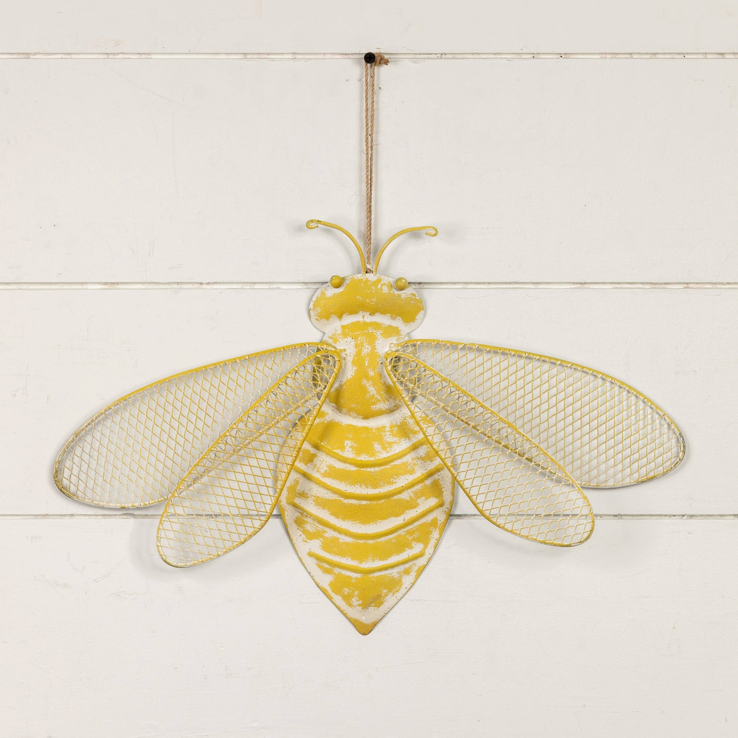 18" Aged Yellow Honey Bee