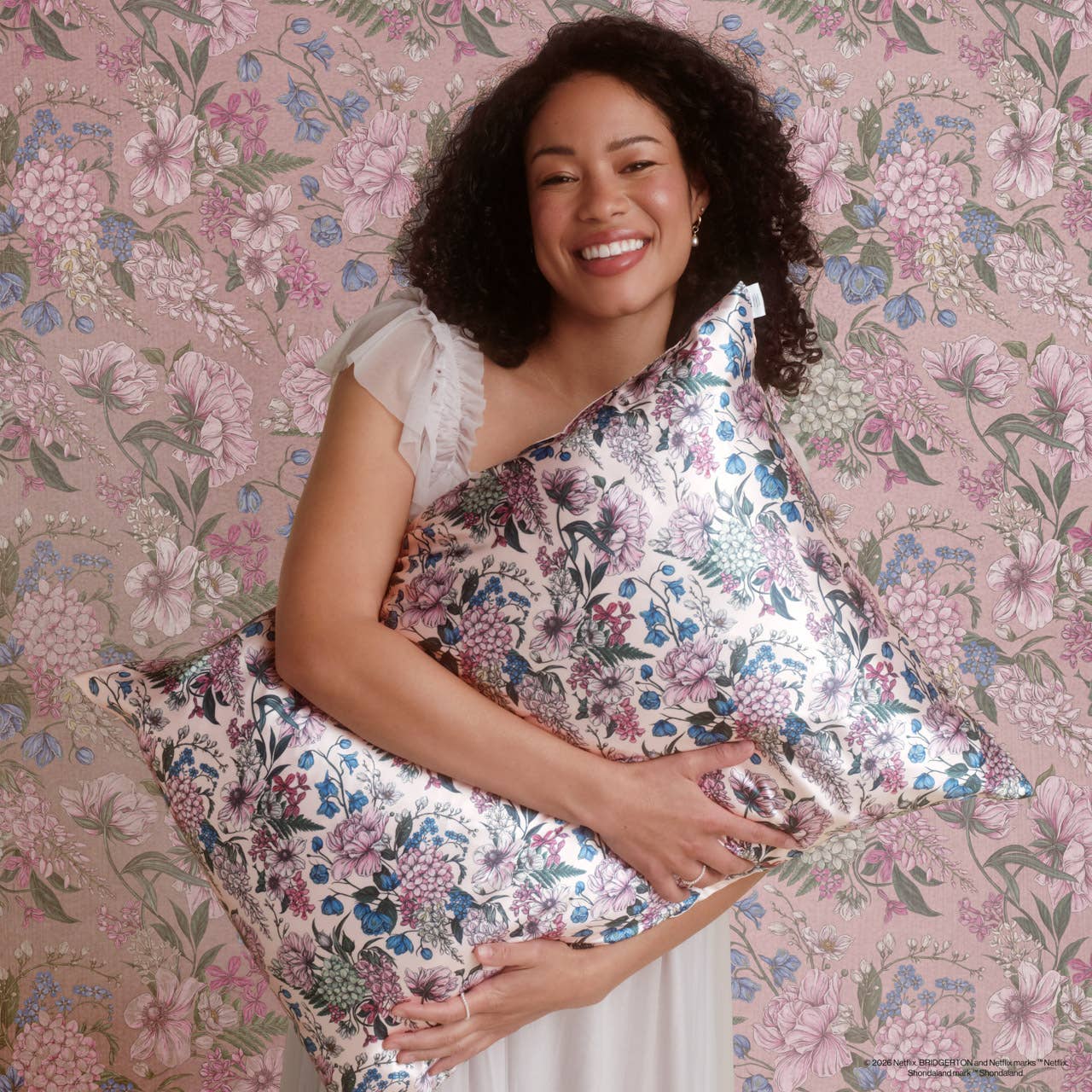 Bridgerton x Kitsch Satin Pillowcase in Wisteria- Standard
