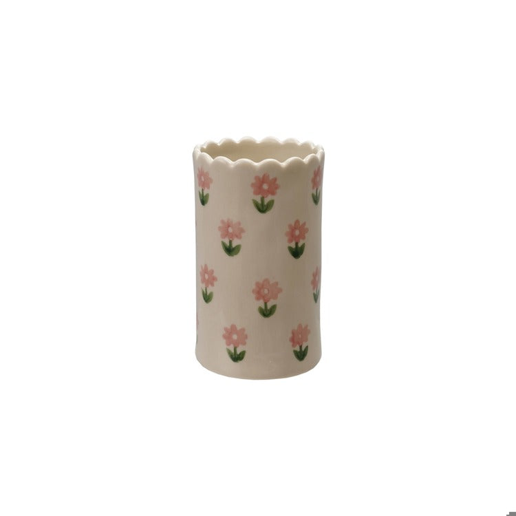 Scalloped Flower Vase