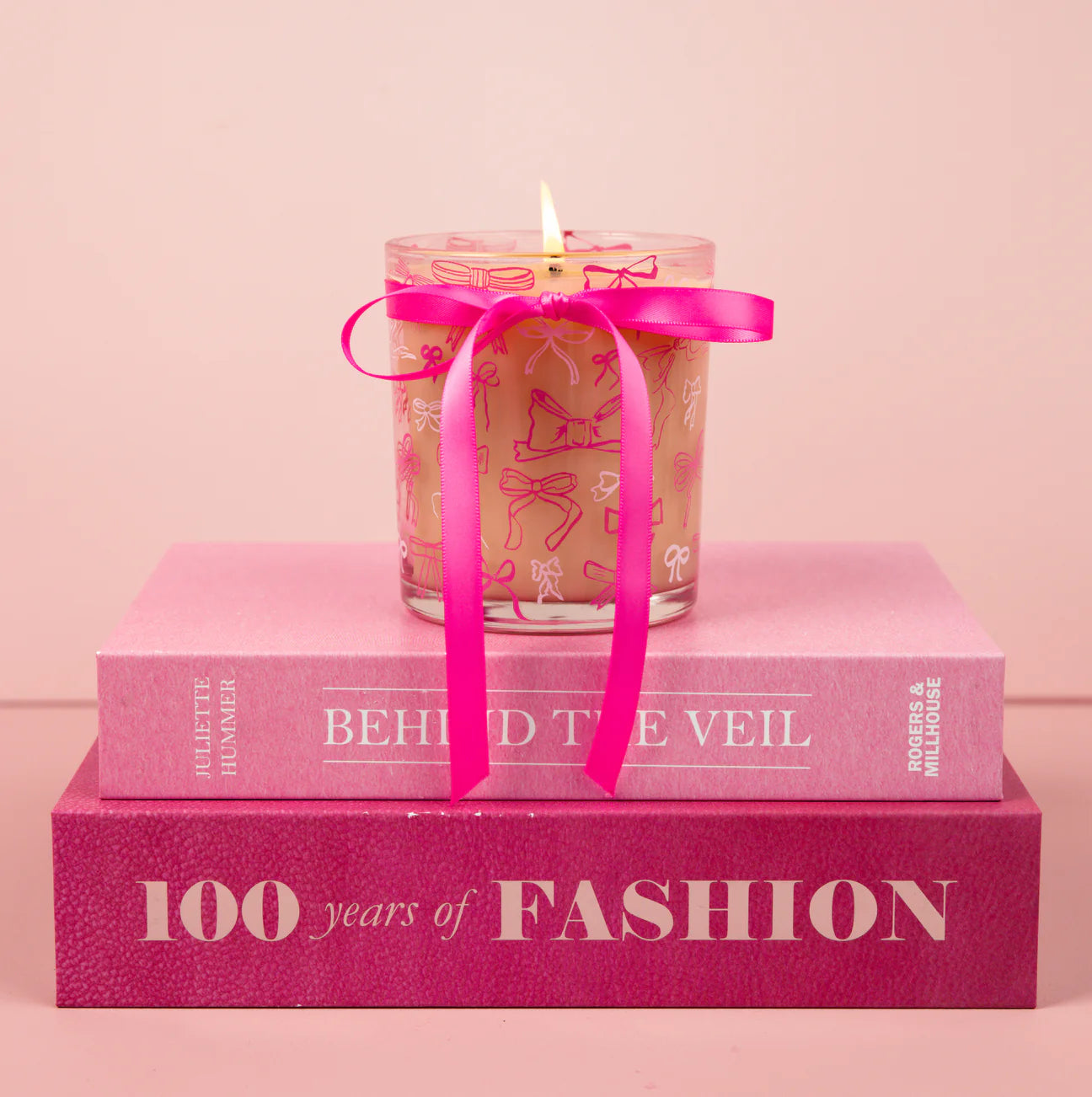 Bridgewater Bow Candle