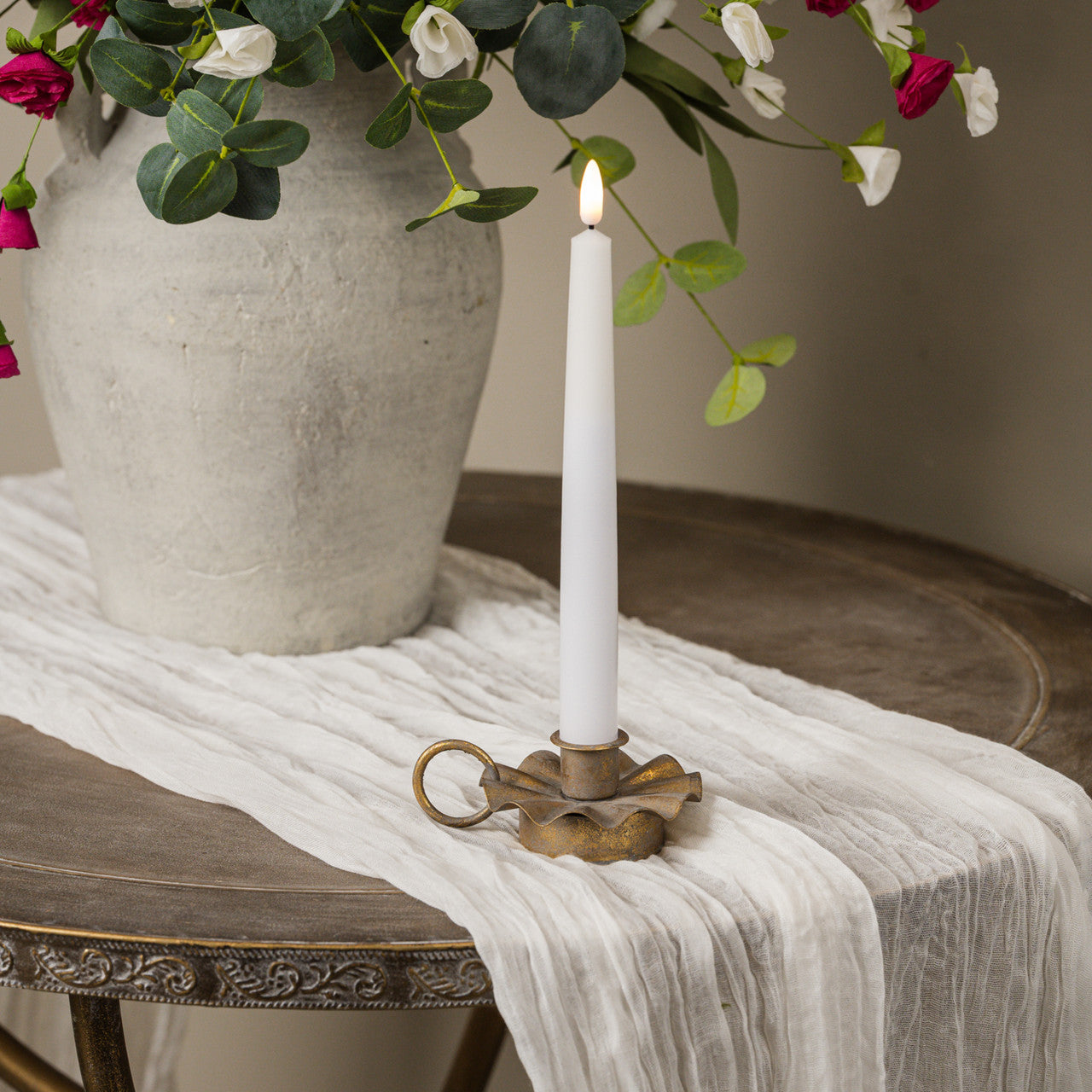 Ruffled Taper Candle Holder