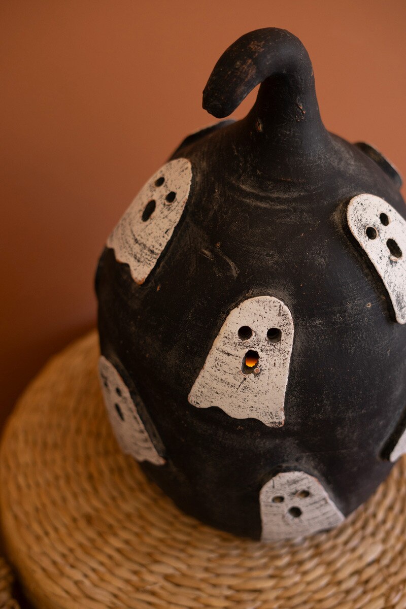 Pumpkin with Ghosts Luminary