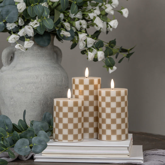 Gold Checkered 3D Flame Pillar Candle