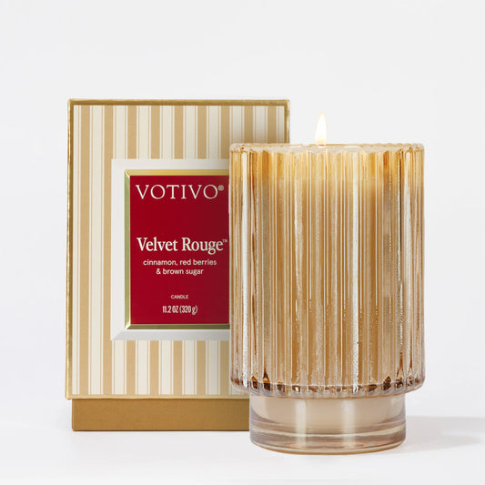 11.2oz Velvet Rouge Holiday Candle