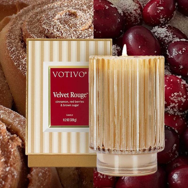11.2oz Velvet Rouge Holiday Candle