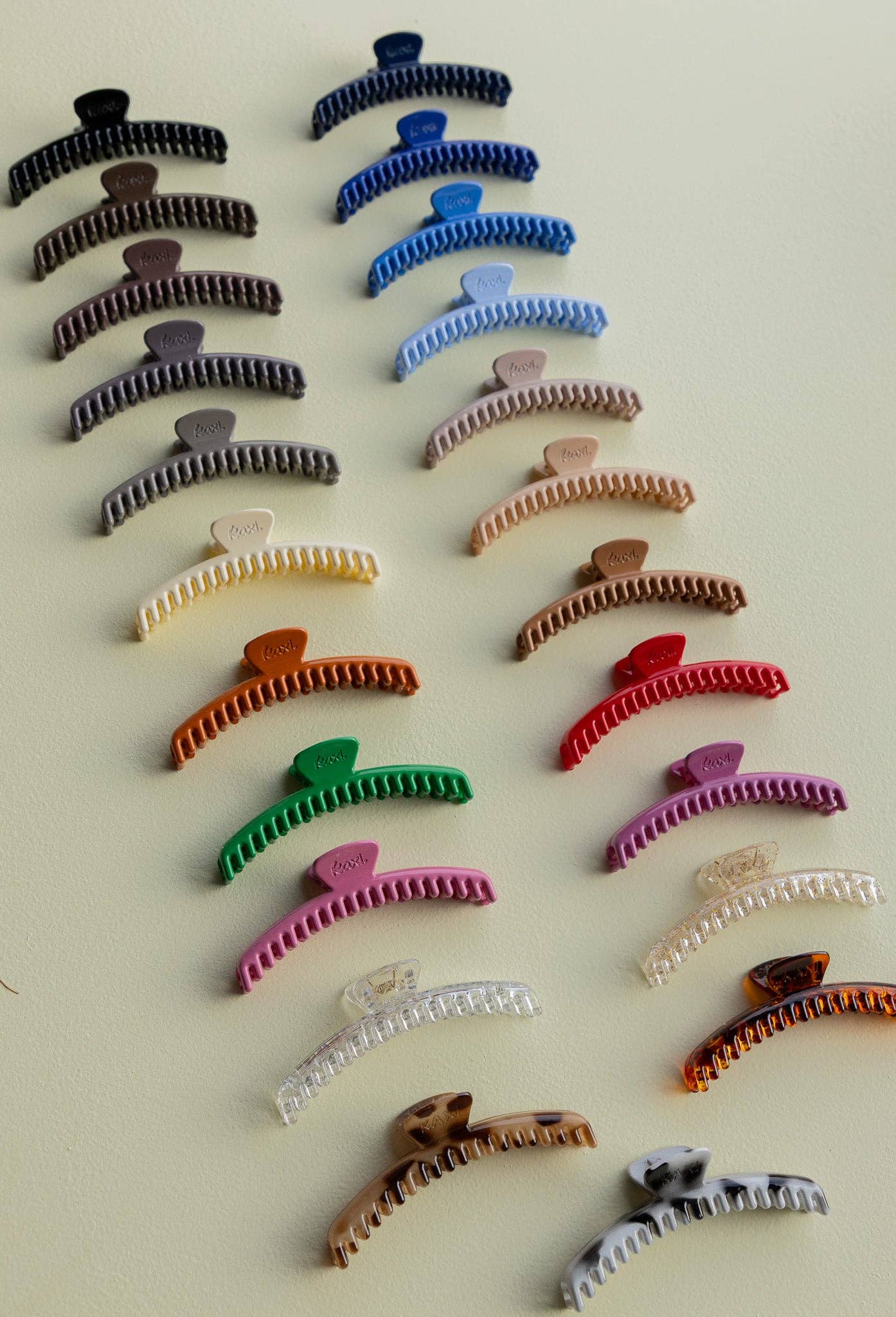 Midi Hold Everything Claw