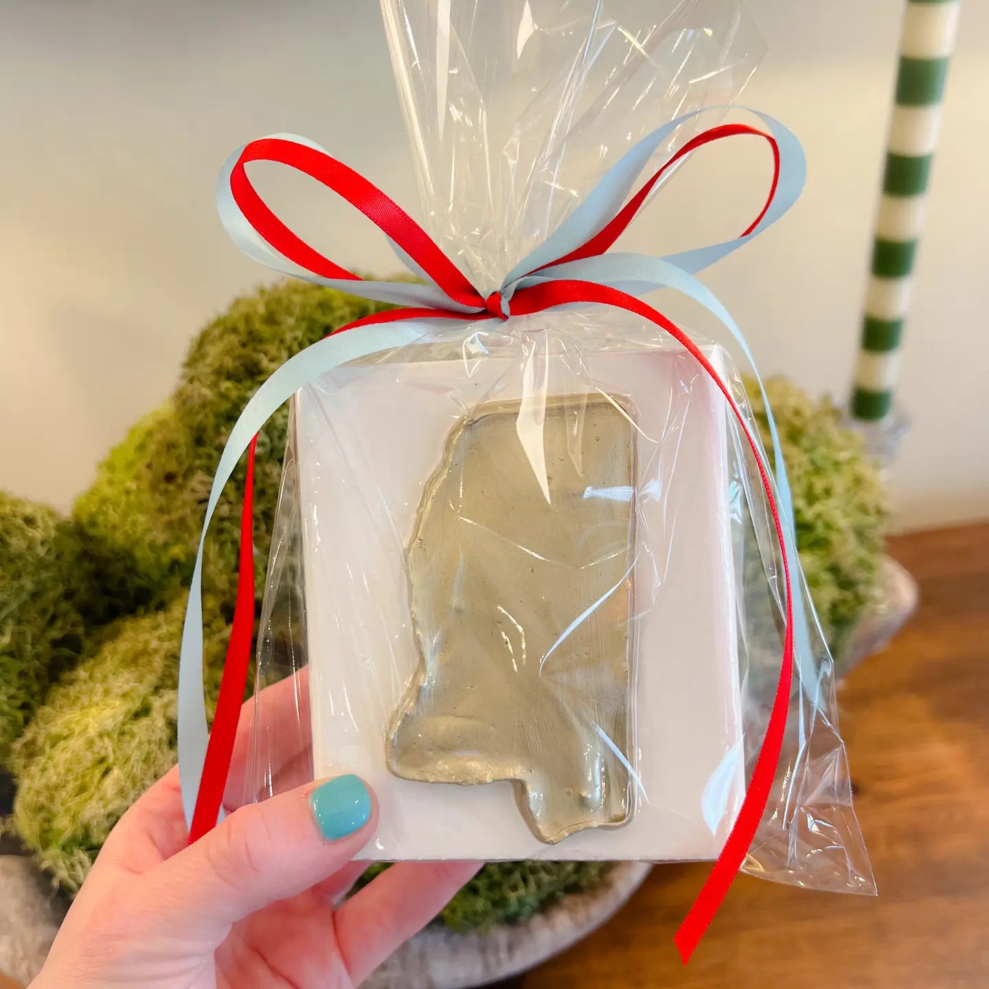 4x4 Mississippi Painted Block