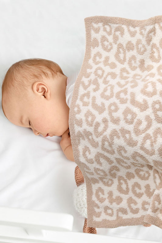 Kid's Cozy Leopard Blanket